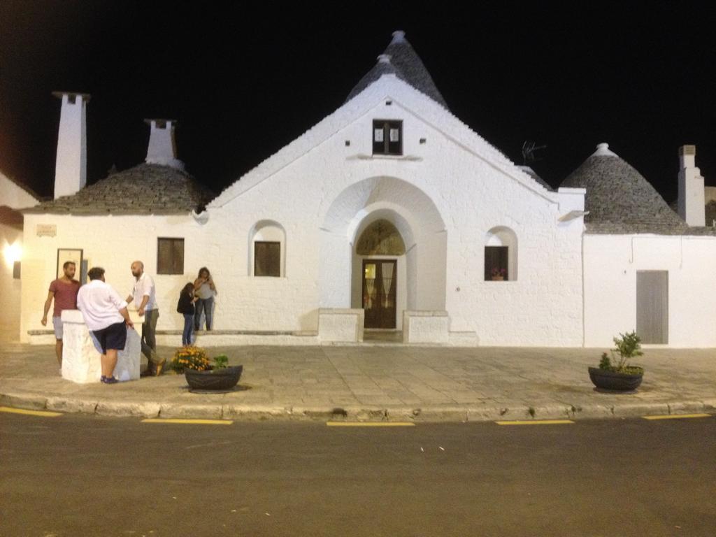 Trullo Di Giovannina Casa Vacanza Alberobello Exterior foto